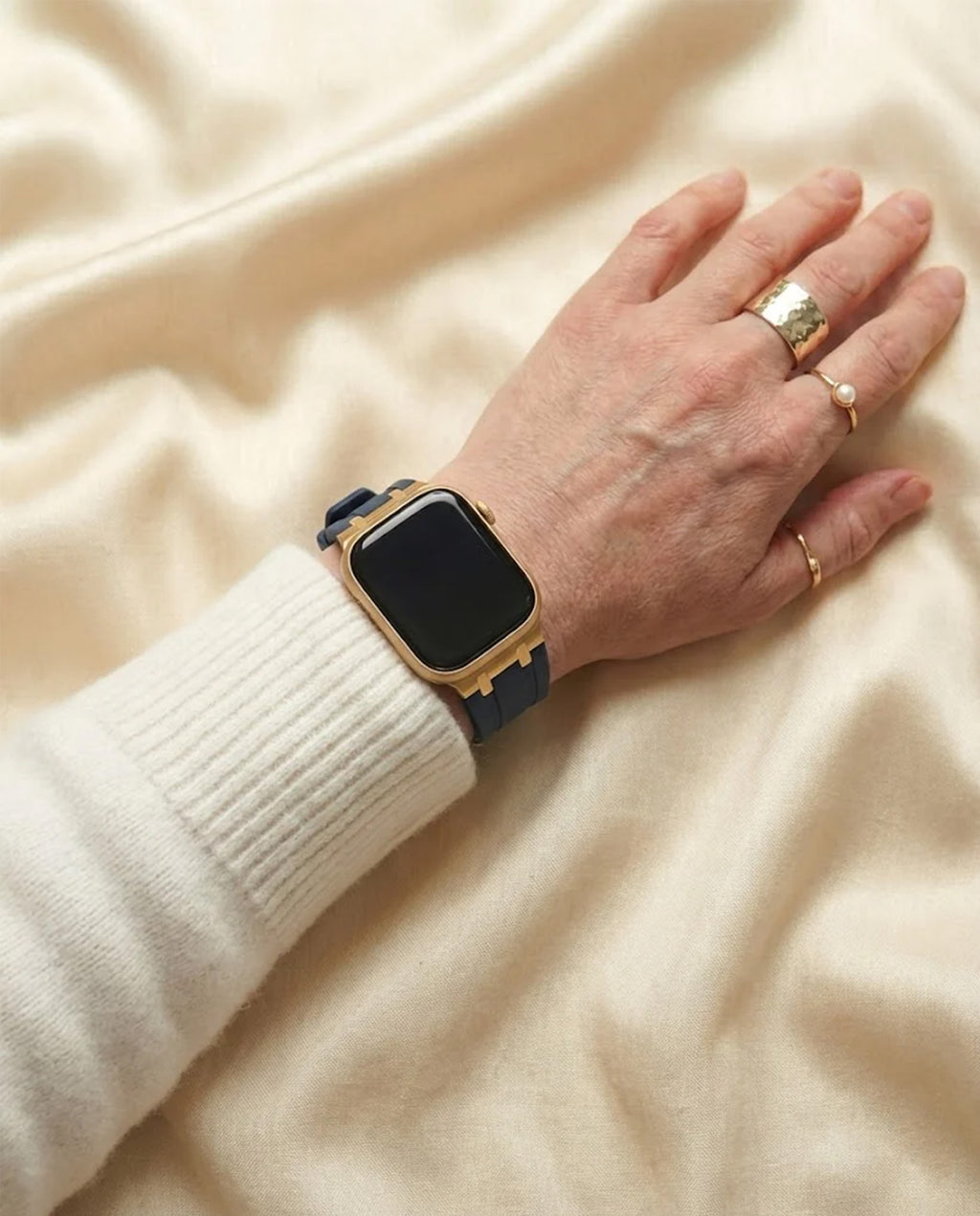 Premium silikonarmband till Apple Watch - Marinblå med roséguld